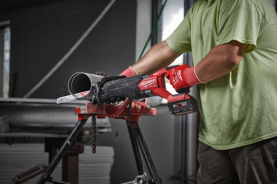 Powerpack 6 utensili + 2bat 5,0Ah + caricabatterie + borsa Milwaukee M18 FPP6L2-502B