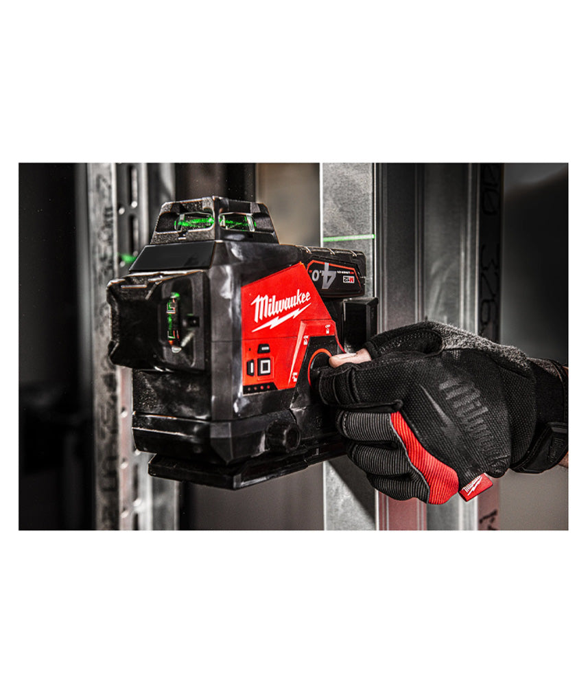 Livella laser a 3 linee verde Batteria M12 + caricatore + custodia Milwaukee M123PL-401C